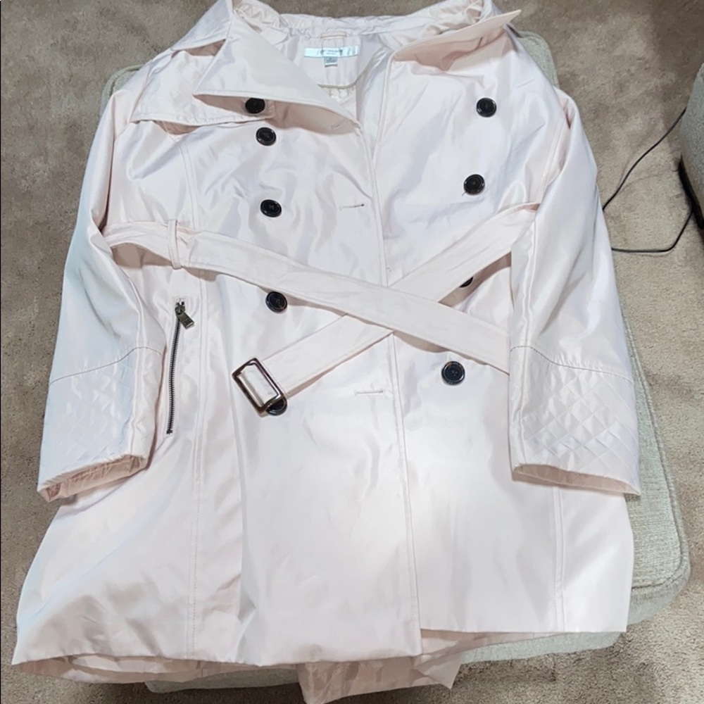 Pale Pink Trench Knee Length—Gorgeous!🌸